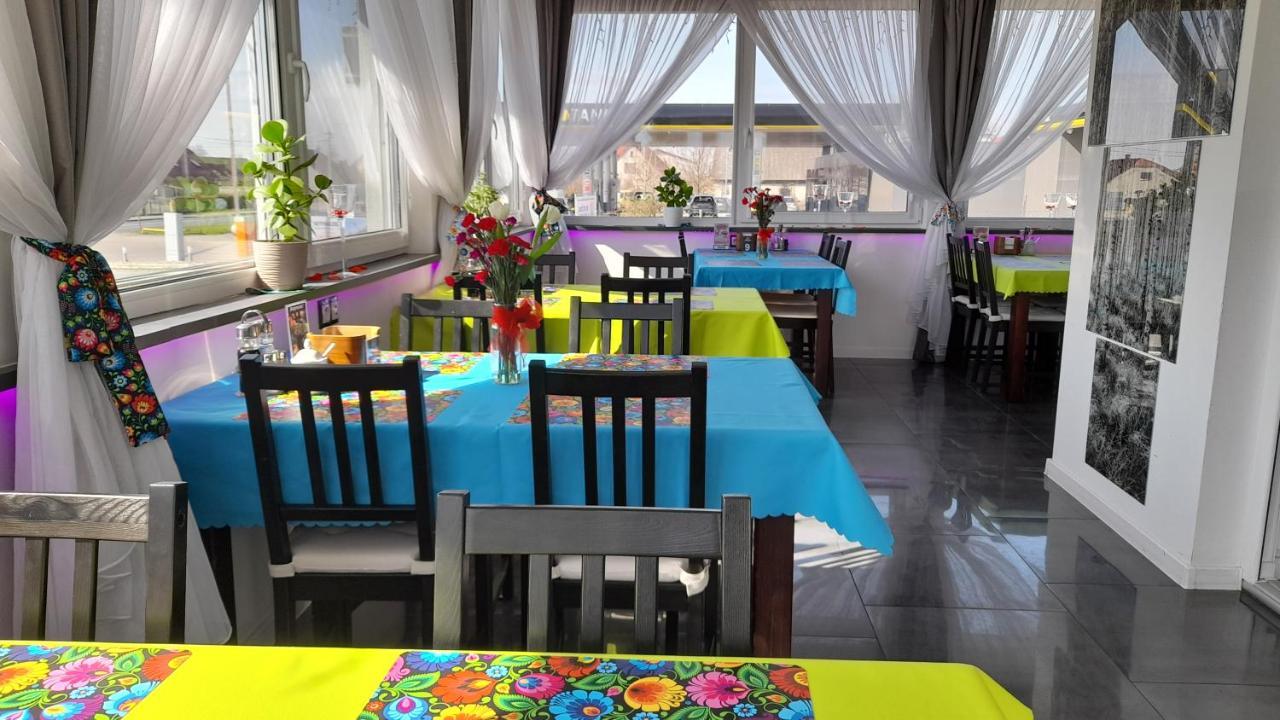 Motelik Zajazd U Marcela Byslaw Exterior photo